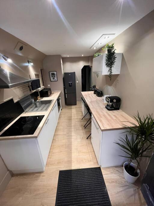 Appartement - Saint-Blaise Кан Екстериор снимка