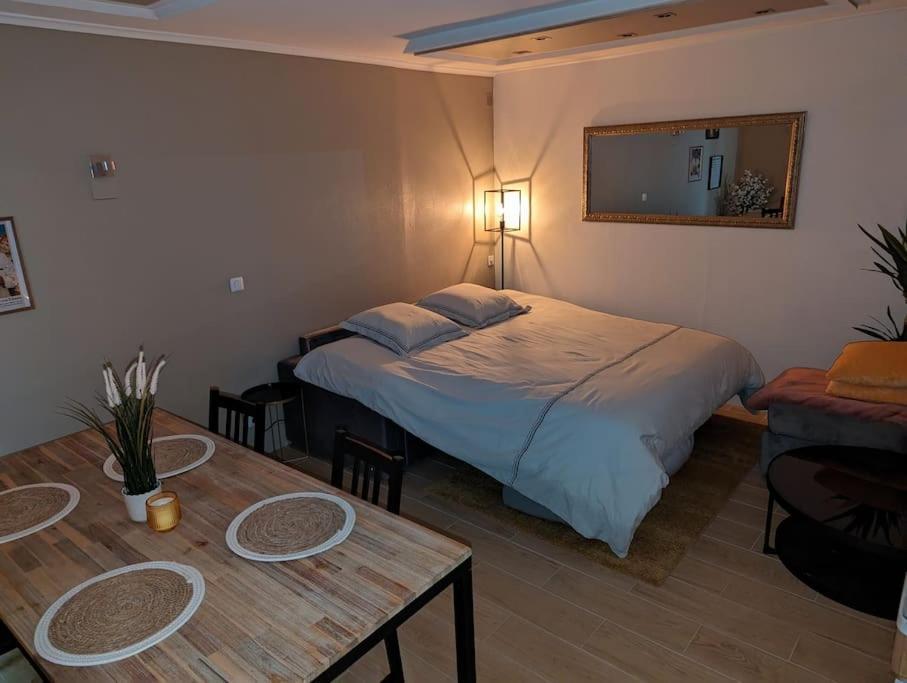 Appartement - Saint-Blaise Кан Екстериор снимка